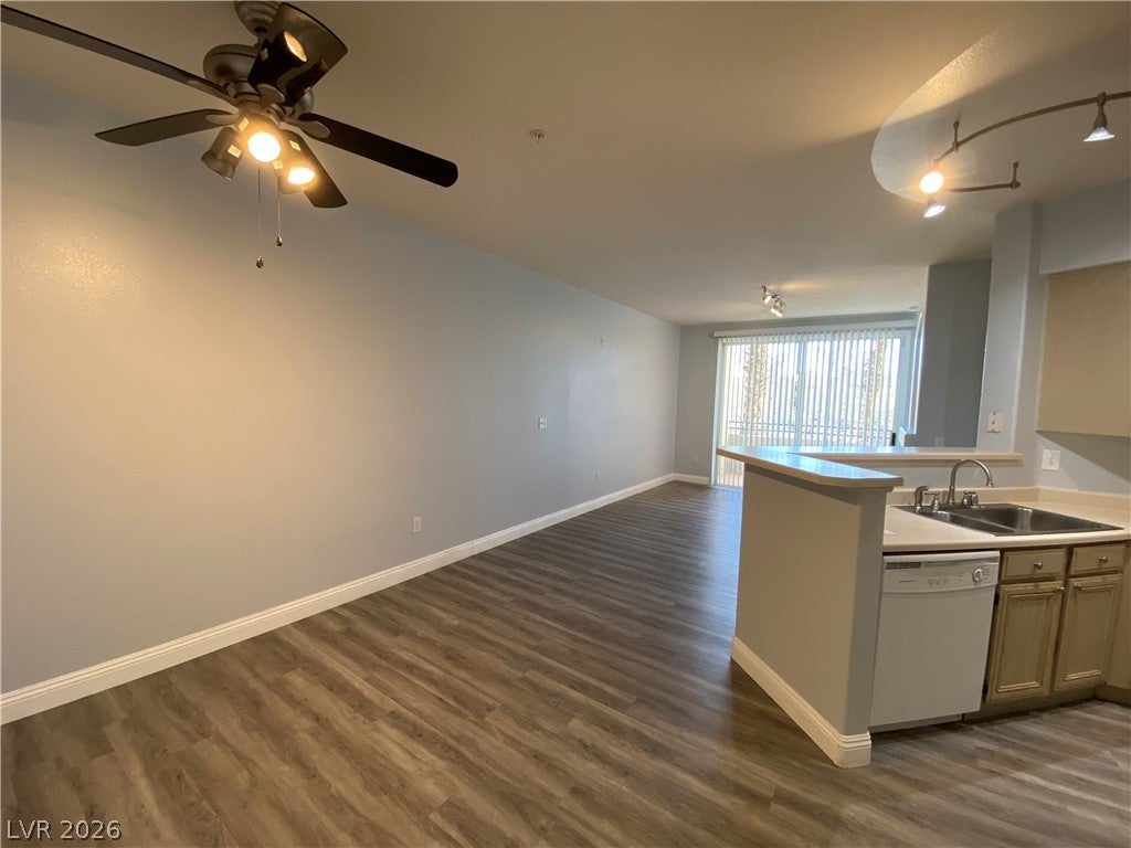 7189 S Durango Drive 207