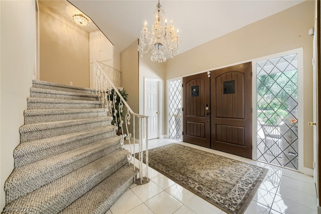 7082 Mira Vista Street