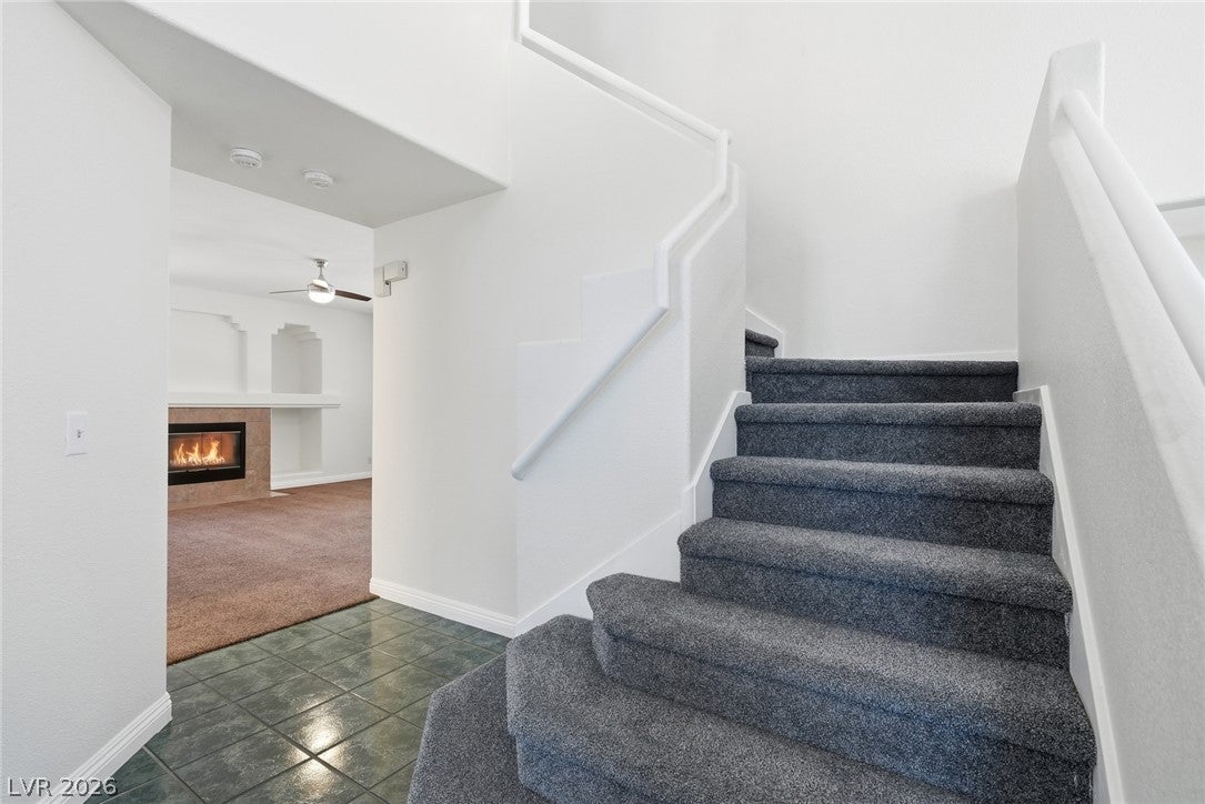 909 Blanco Caballo Way