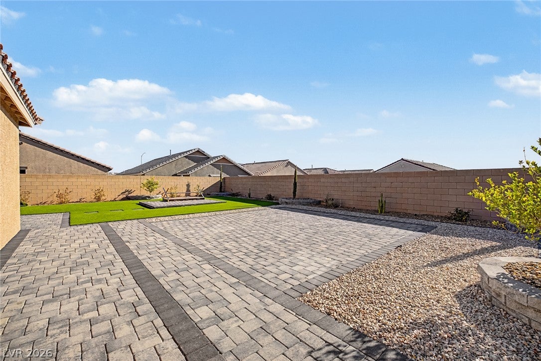 877 Mary Baer Way