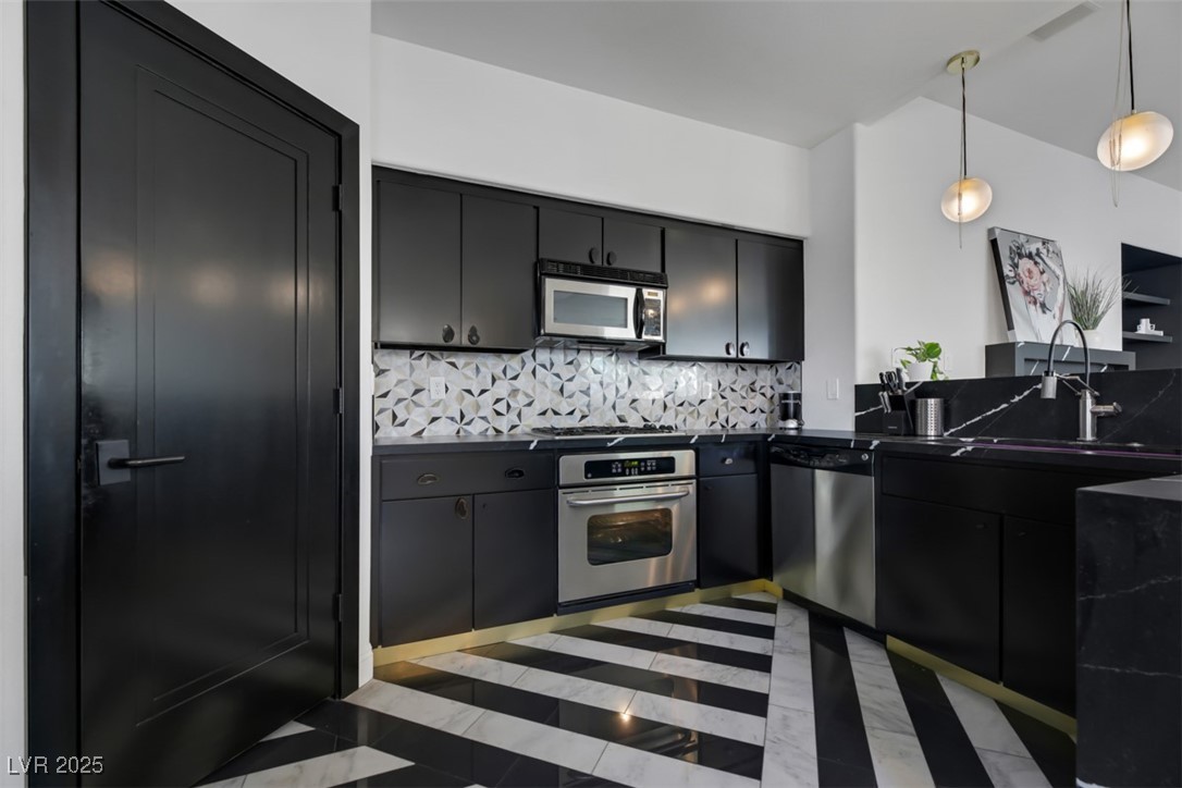 Las Vegas, Nevada 89178, United States, 3 Bedrooms Bedrooms, ,3 BathroomsBathrooms,Residential,Active,105937