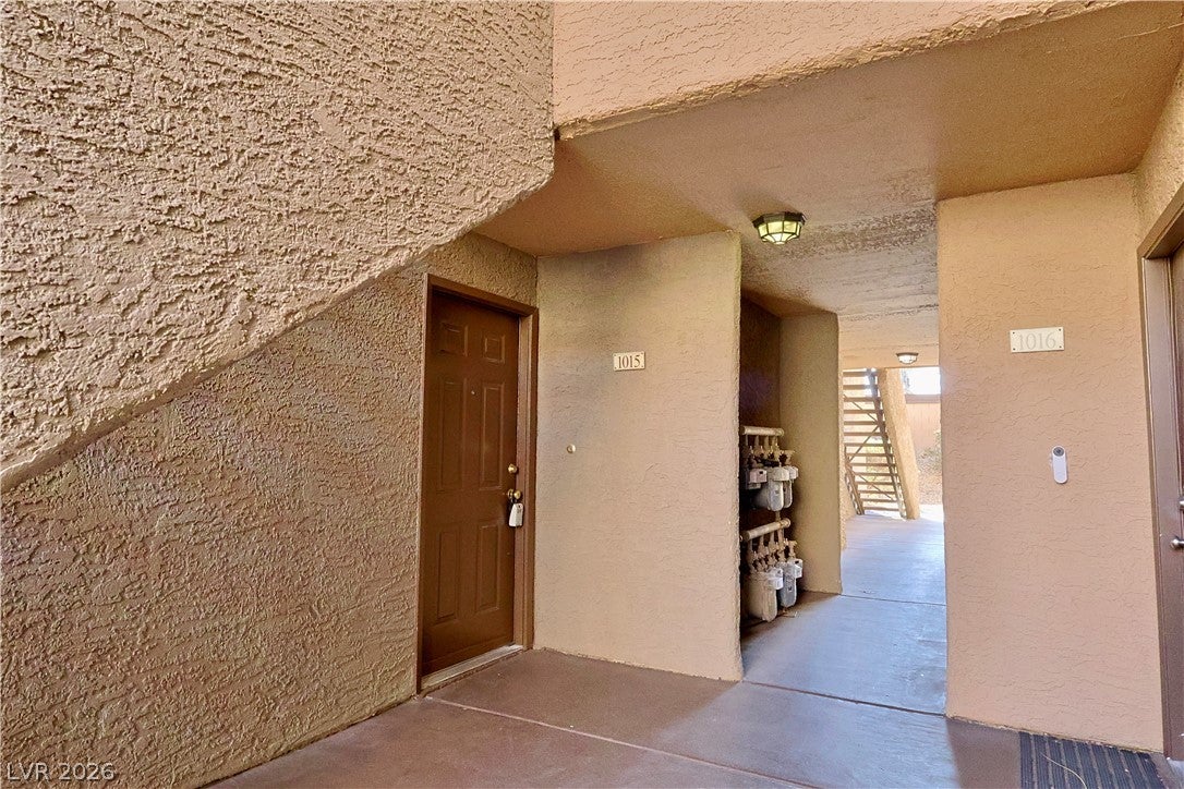 2200 S Fort Apache Road 1015