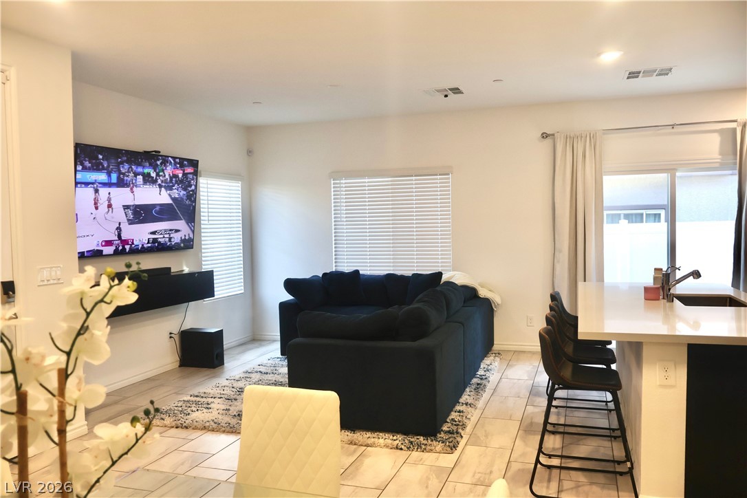 7214 N Decatur Boulevard 5