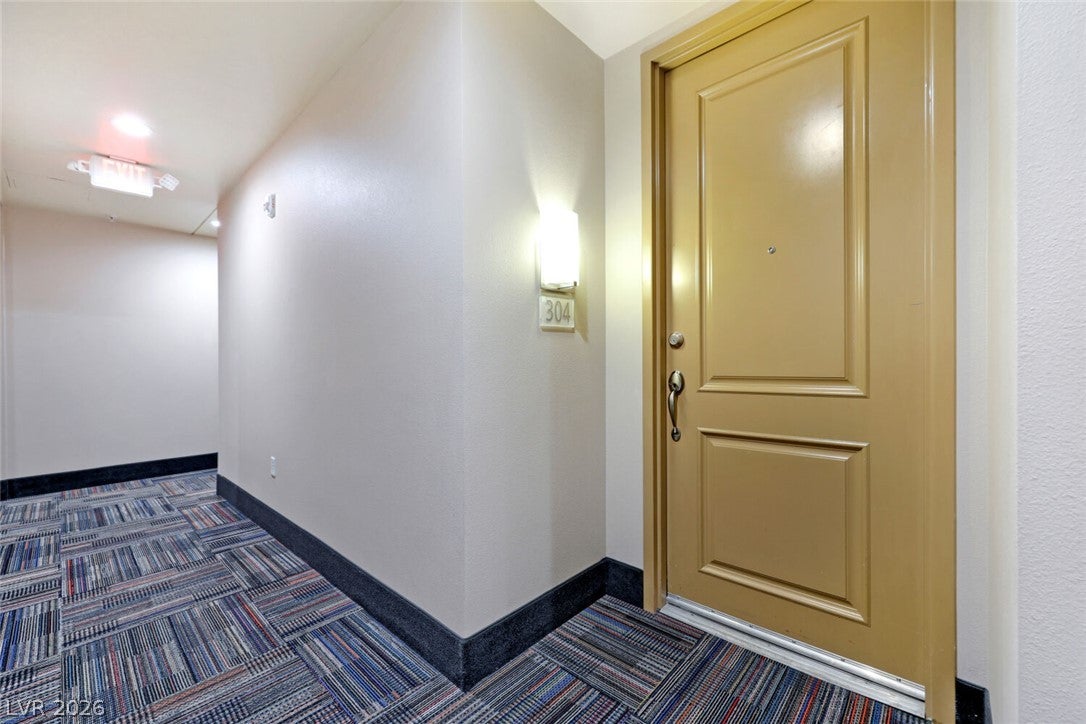 39 E Agate Avenue 304