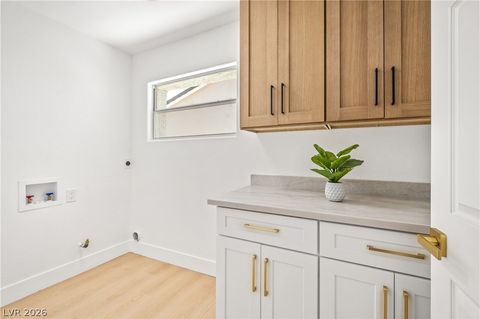 Tiny photo for 3033 Misty Harbour Drive, Las Vegas, NV 89117 (MLS # 2797529)