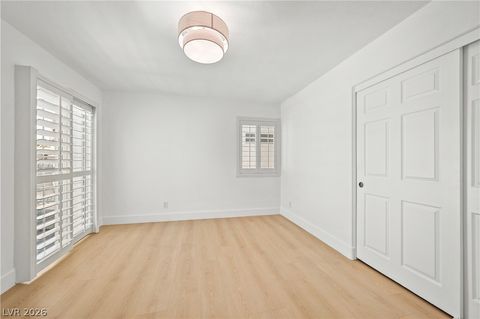 Tiny photo for 3033 Misty Harbour Drive, Las Vegas, NV 89117 (MLS # 2797529)