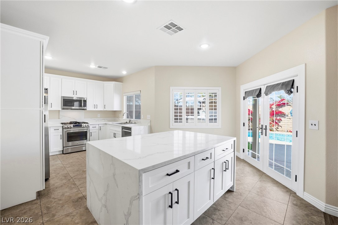 5104 Cascade Pools Avenue