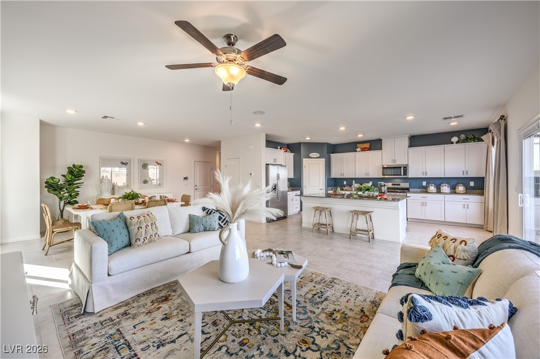 3804 PARADISE PALMS AVE Street 16