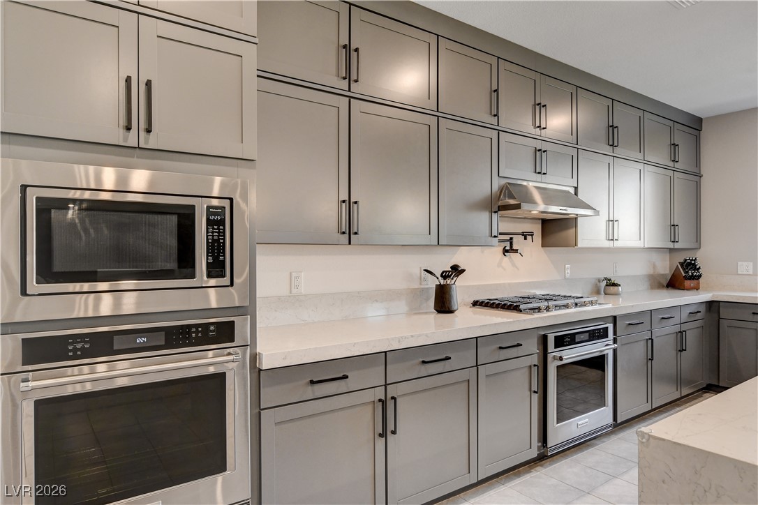 10144 Rebel Coast Street