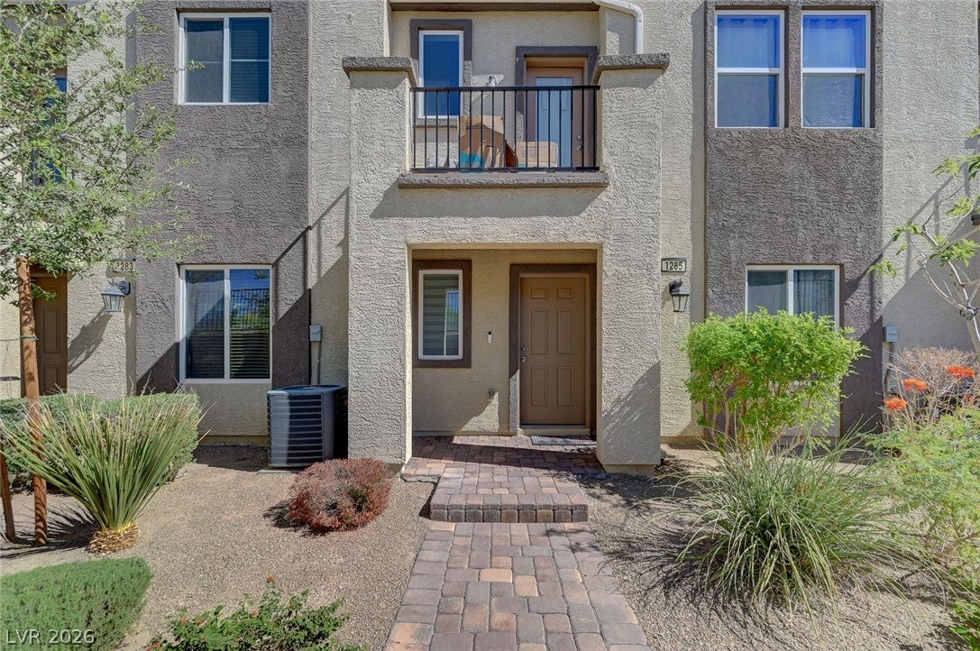1285 Raritan Place