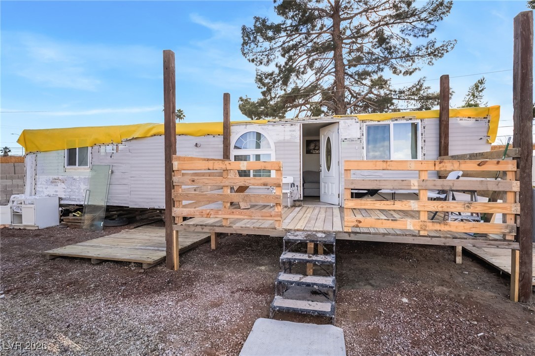 5547 Mountain Vista Street