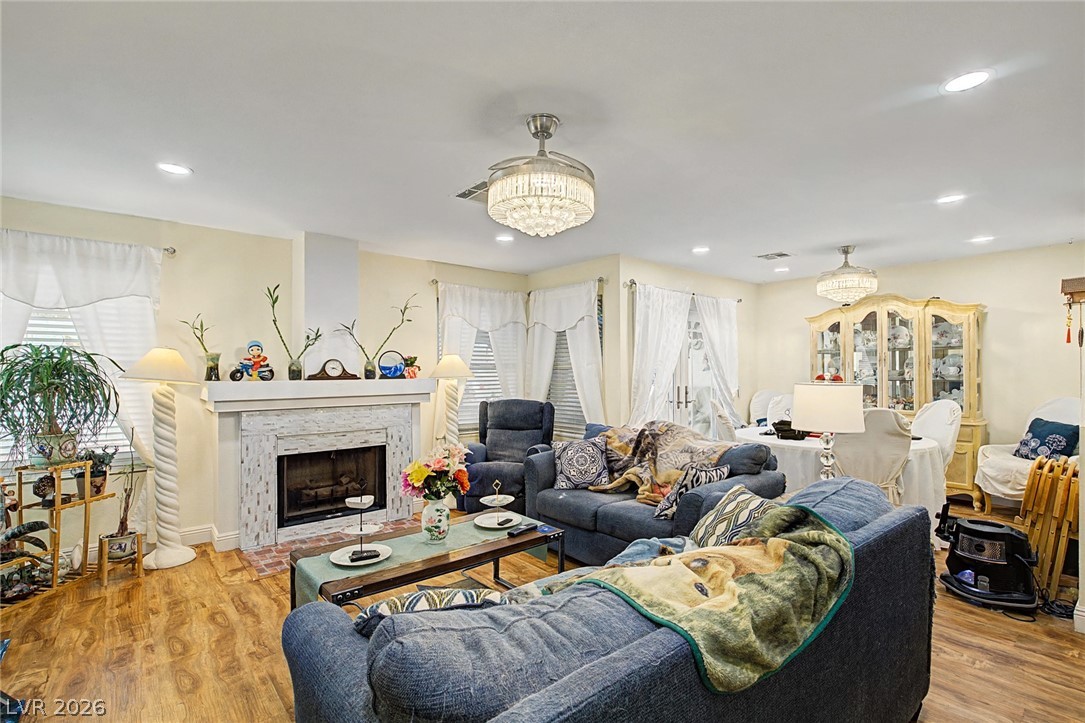 4101 Glenfield Circle