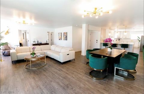 Photo of 1305 S 16th Street, Las Vegas, NV 89104 (MLS # 2756102)