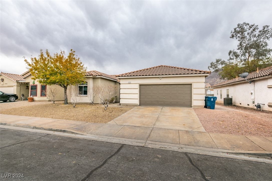 523 Coolidge Avenue, Henderson, Nevada image 3