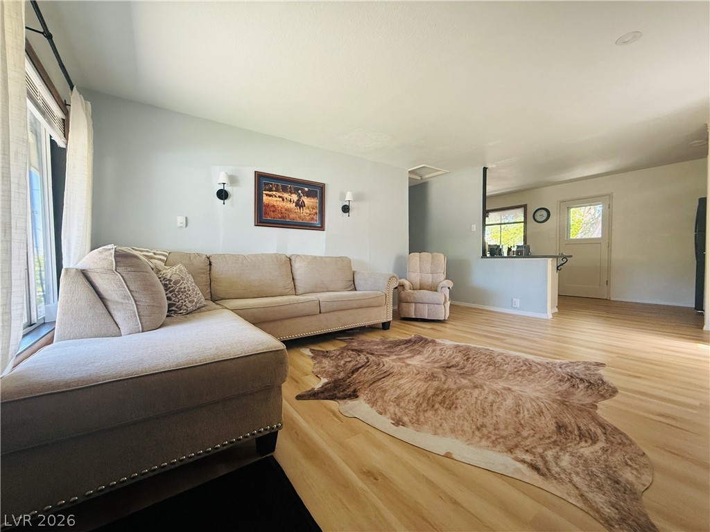 28 Reno Road
