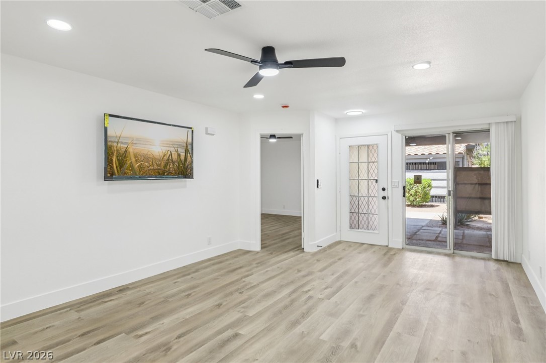 213 N Lamb Boulevard F