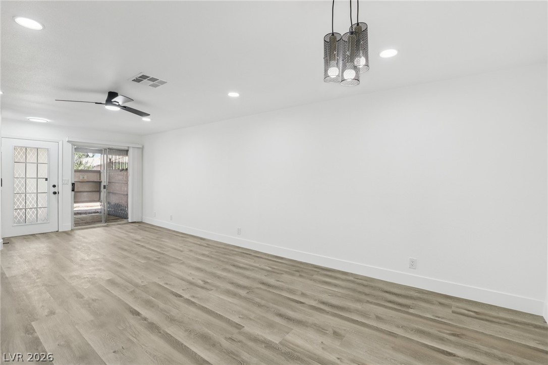 213 N Lamb Boulevard F