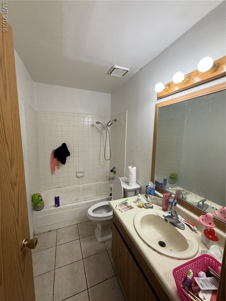 3585 Arville Street 401A