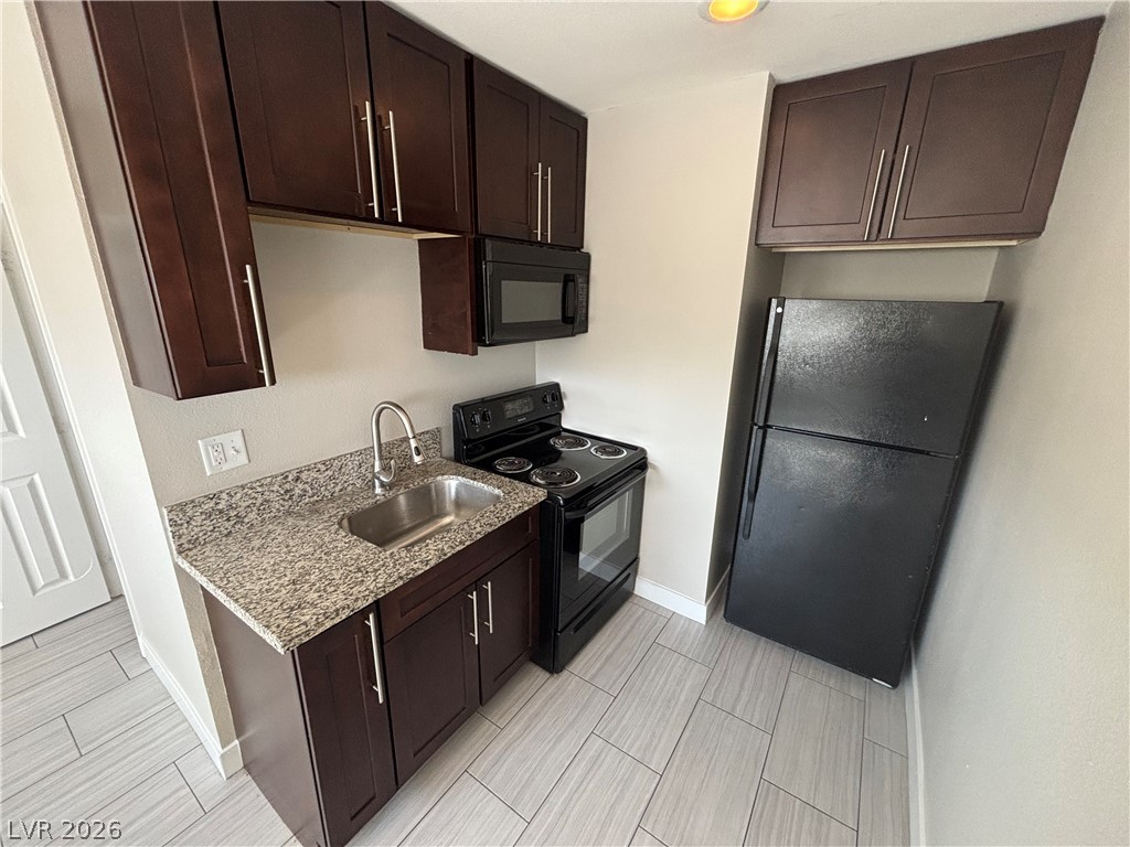 1601 Stewart Avenue 3