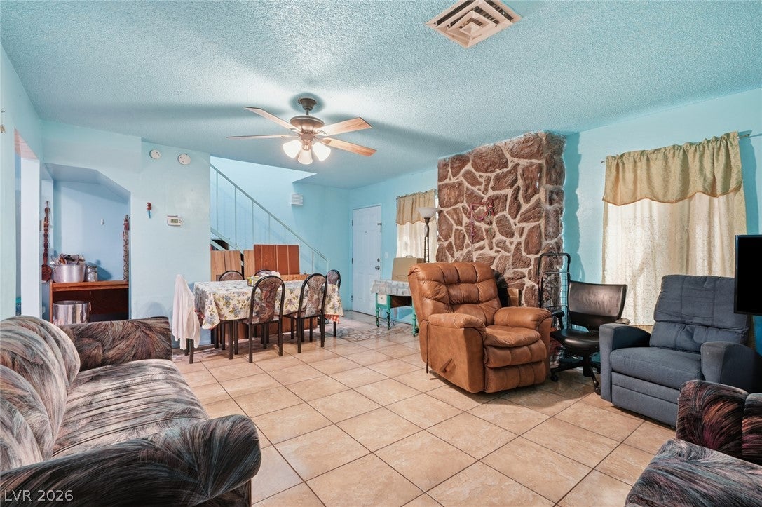 3978 Voxna Street