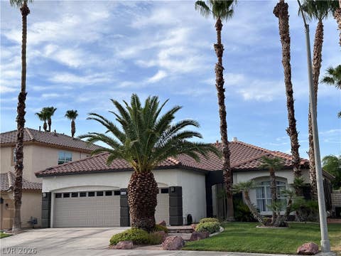 Photo of 212 Ultra Drive, Henderson, NV 89074 (MLS # 2800988)