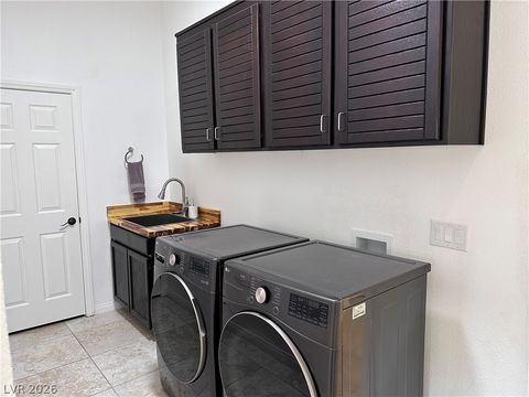 Tiny photo for 212 Ultra Drive, Henderson, NV 89074 (MLS # 2800988)