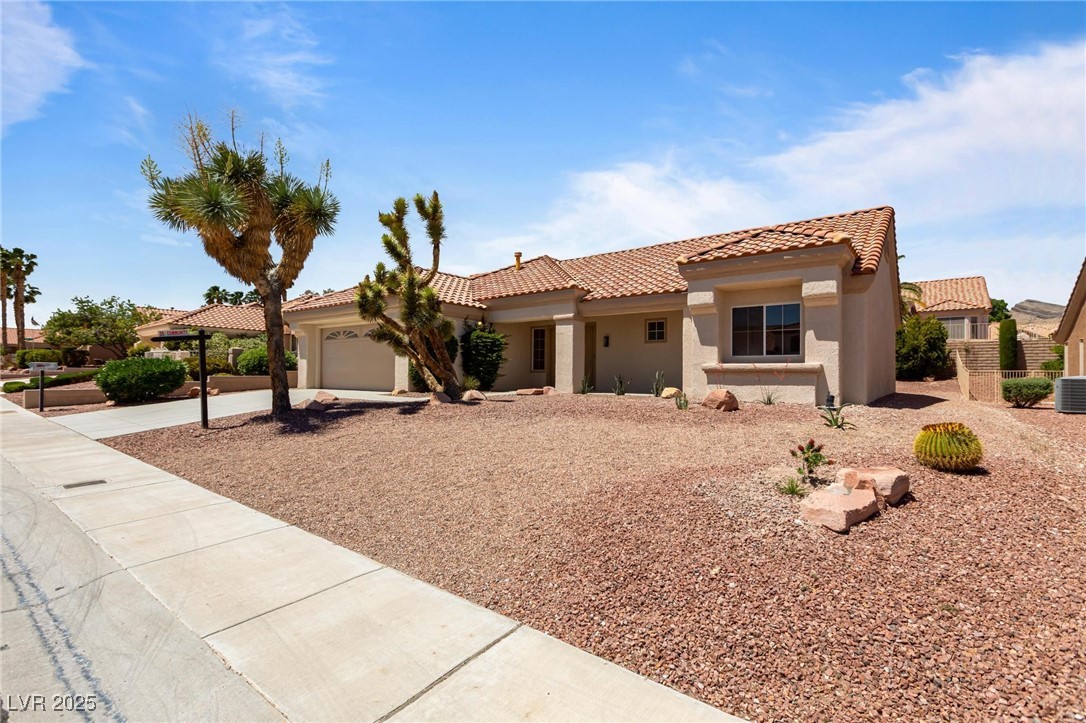 2913 Hawksdale Drive