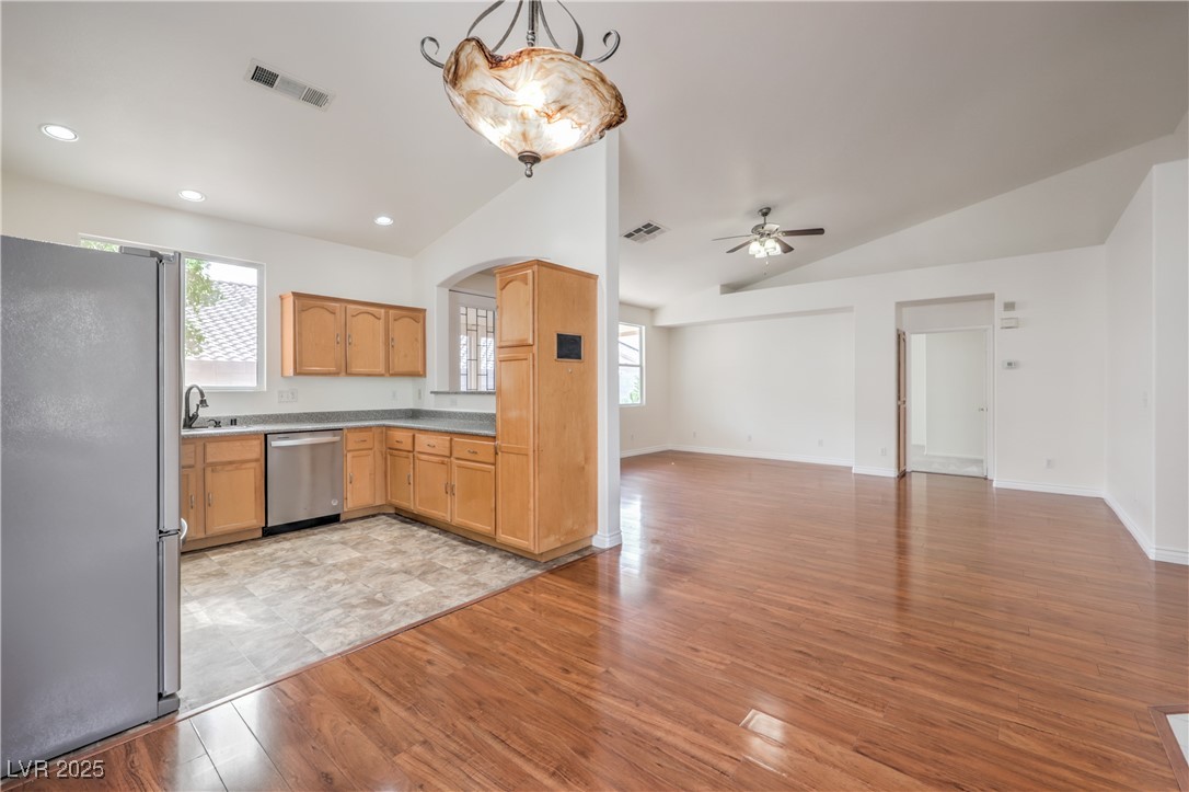 202 Twin Creek Street, Henderson, Nevada image 9