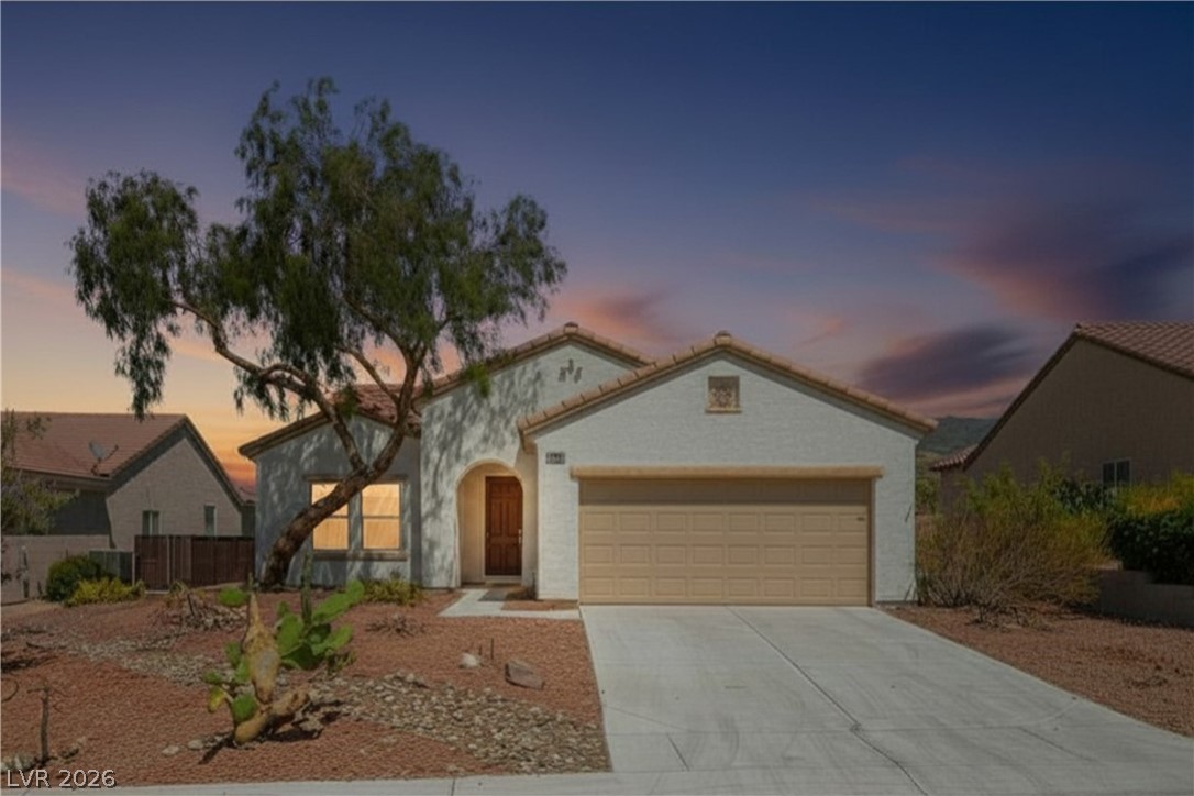 2250 Sandstone Cliffs Drive