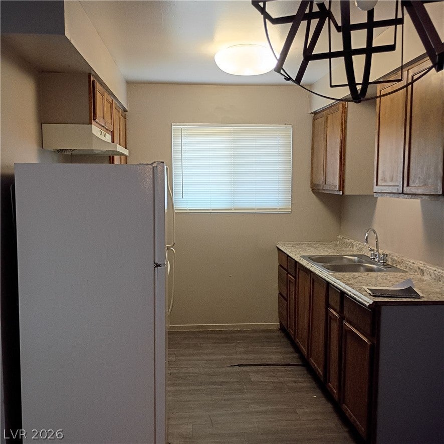 2100 Sunrise Avenue 9