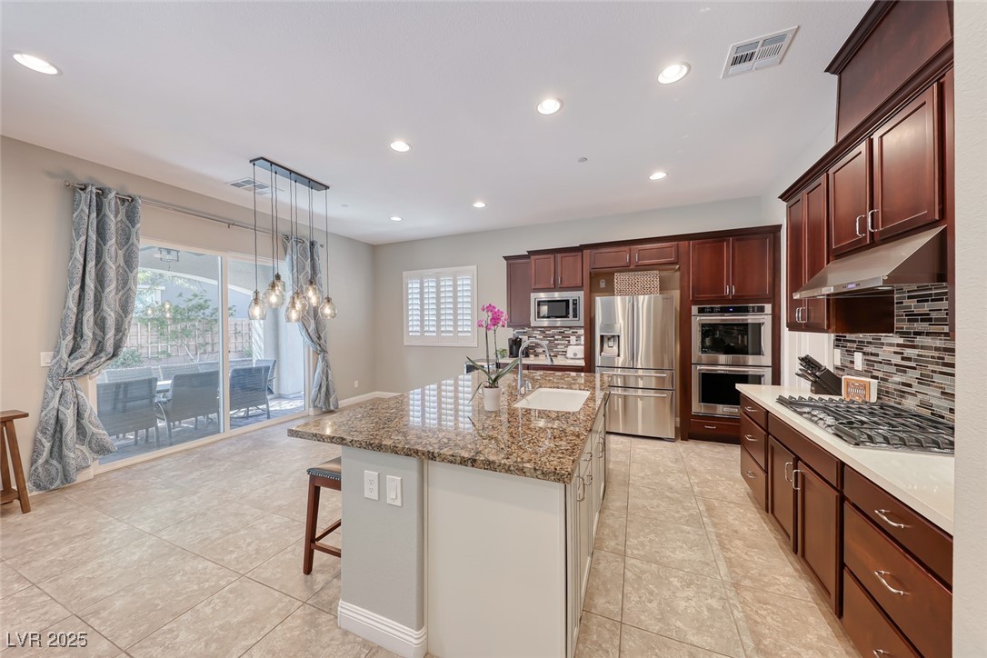 2101 Canvas Edge Drive, Henderson, Nevada image 18