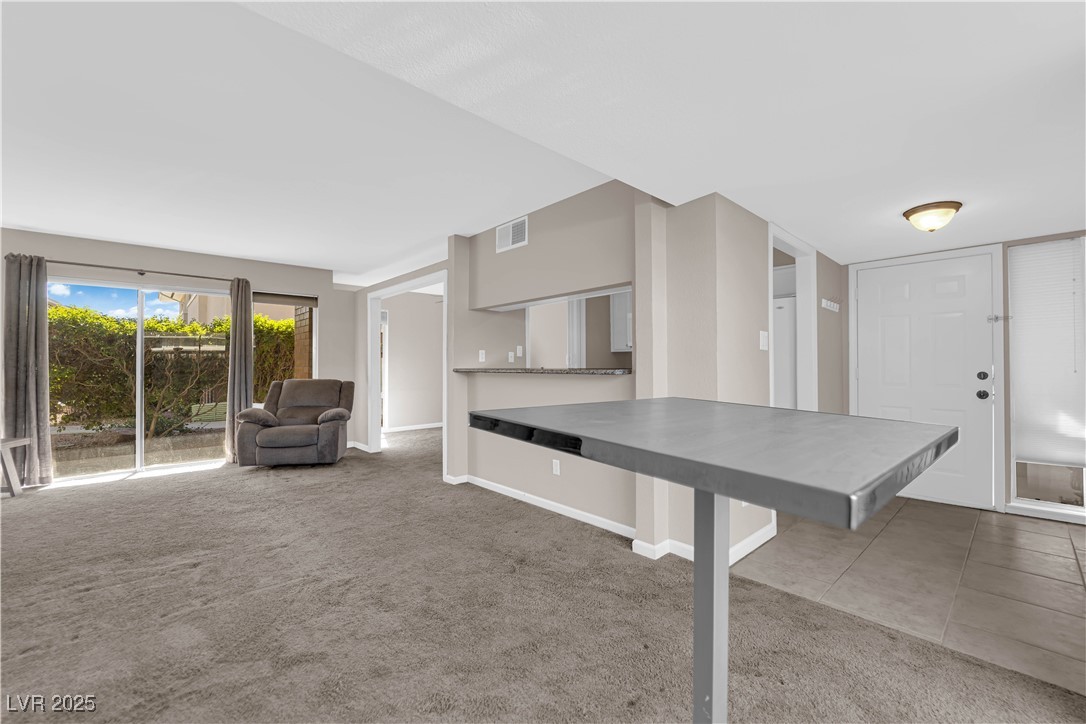 737 Oakmont Avenue 1209