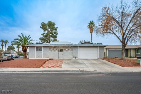 Photo of 6137 Foothill Boulevard, Las Vegas, NV 89118 (MLS # 2744584)