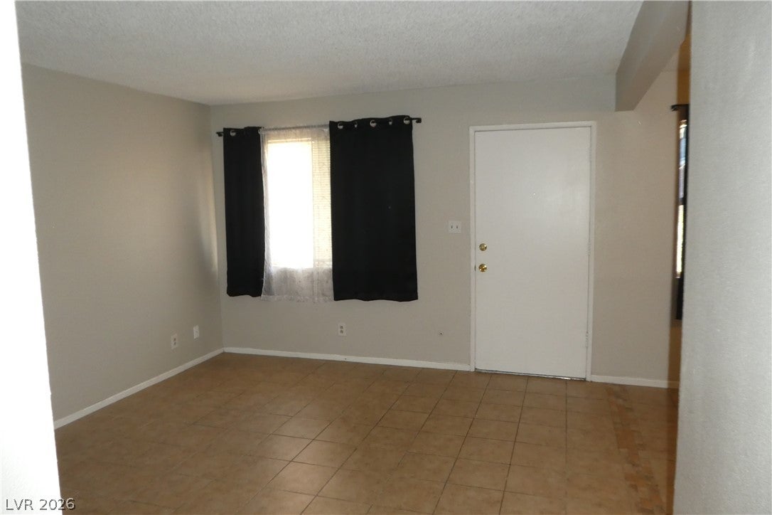 212 Orland Street 30