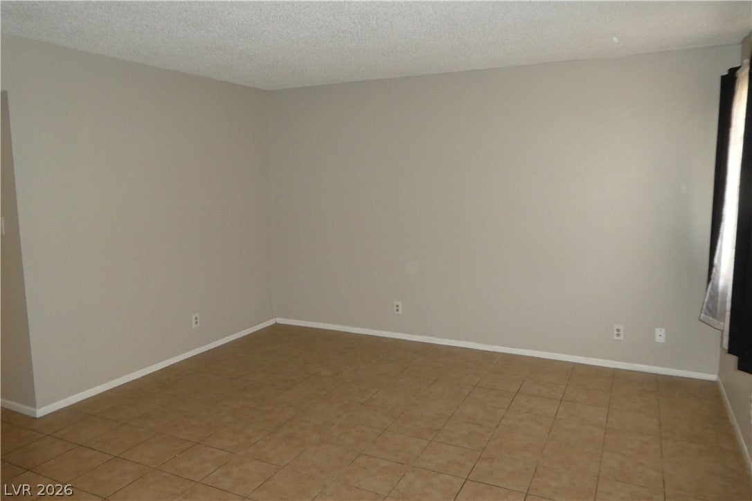 212 Orland Street 30