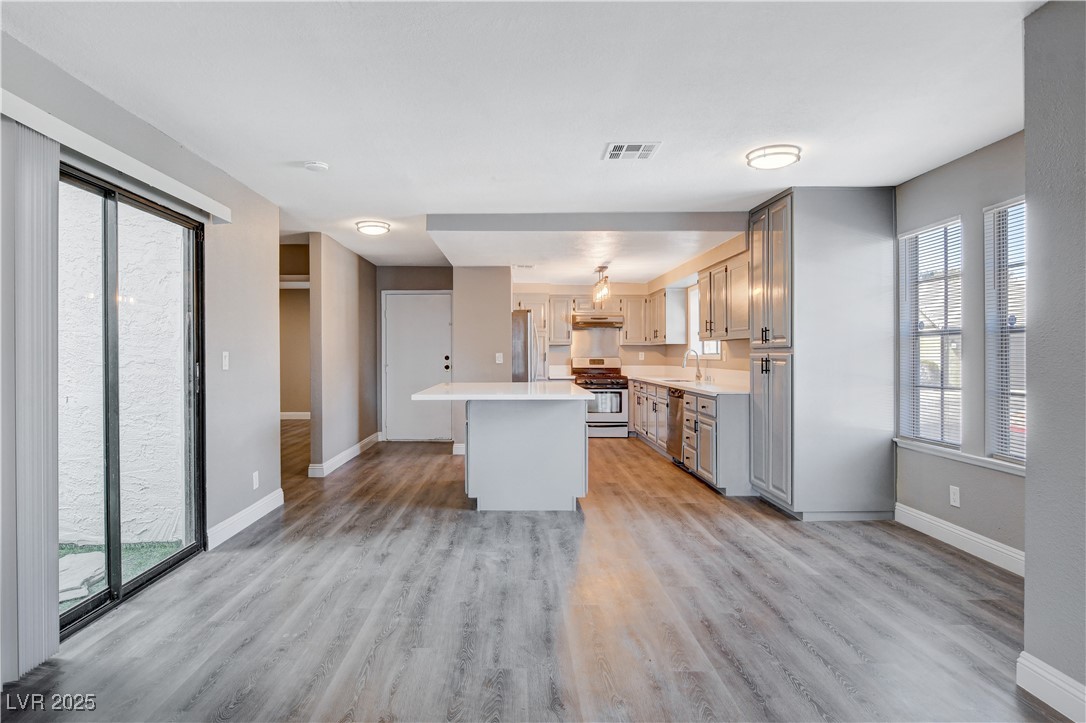 3971 Foxboro Circle