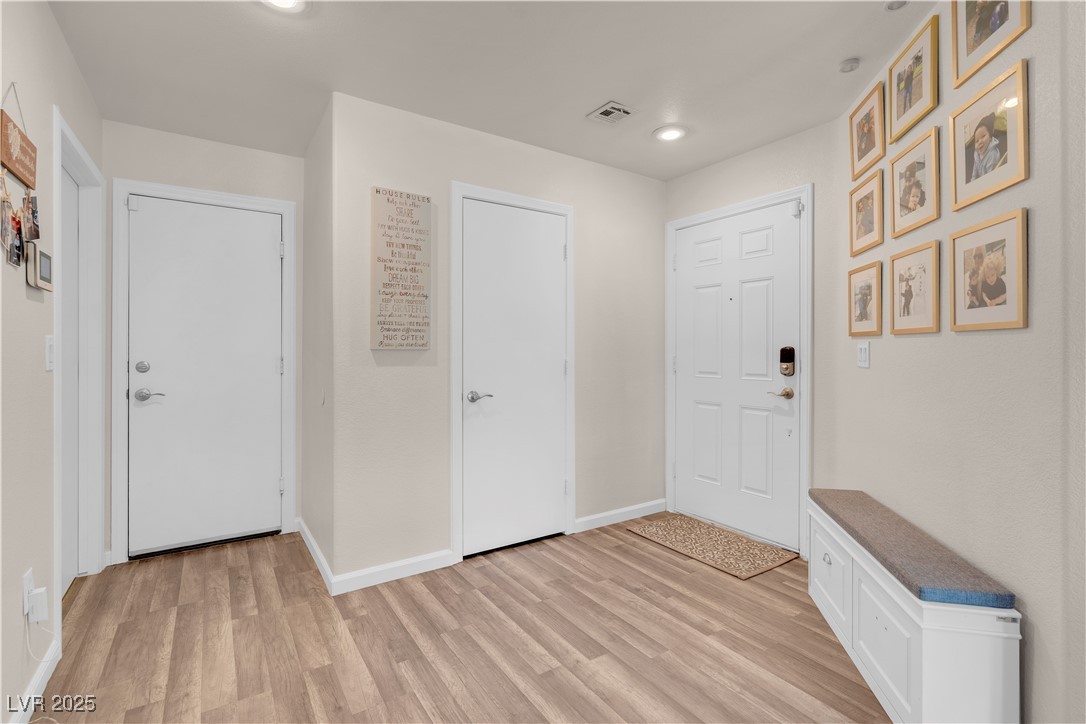 2504 Courlan Drive, North Las Vegas, Nevada image 7