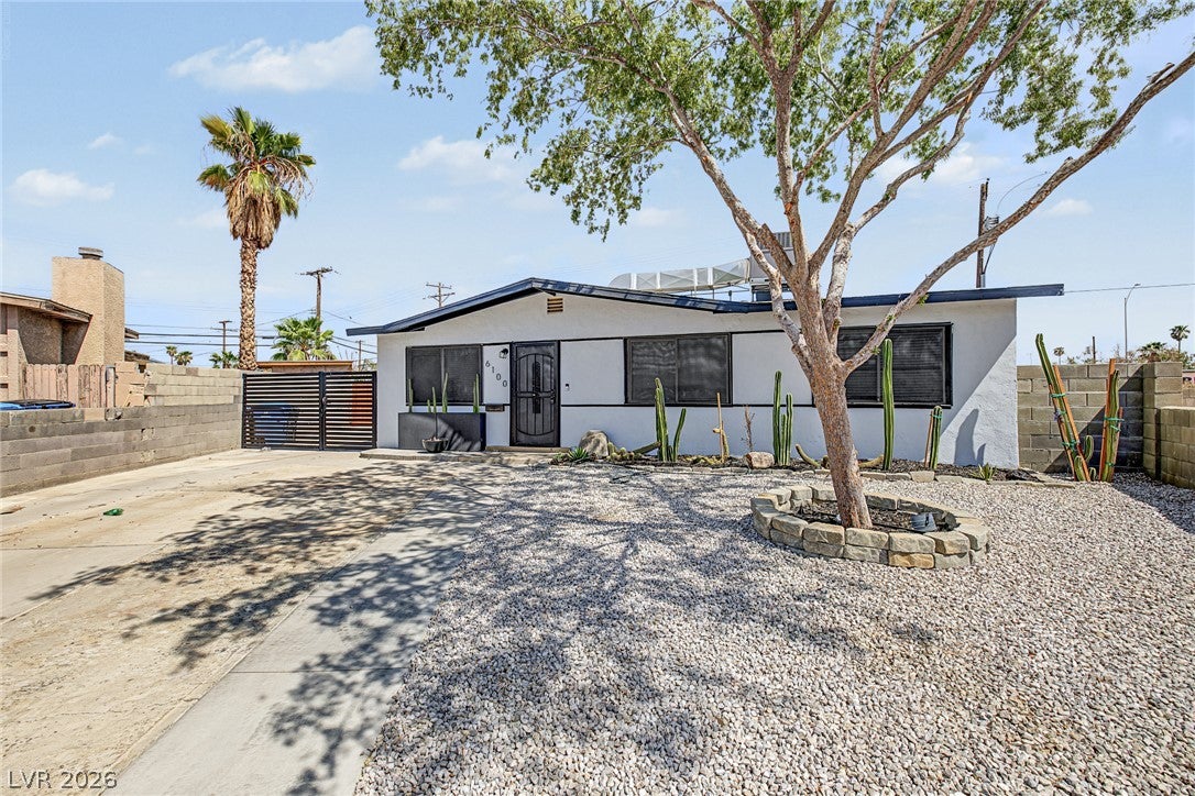 6100 Preston Circle