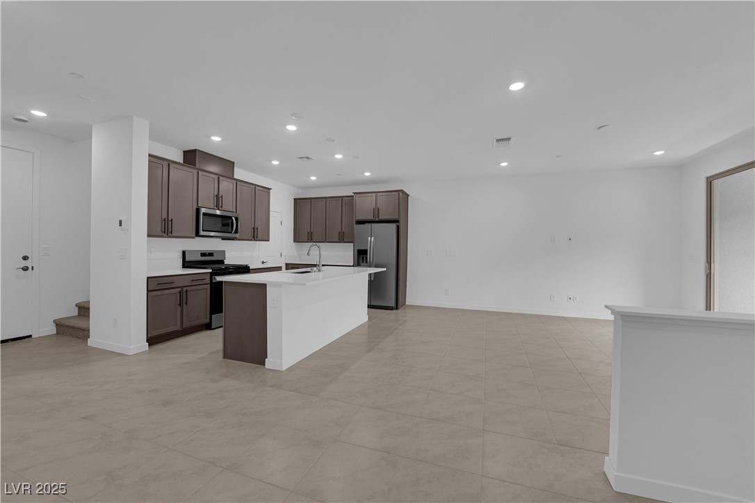 2536 Vandra Street, Las Vegas, Nevada image 6