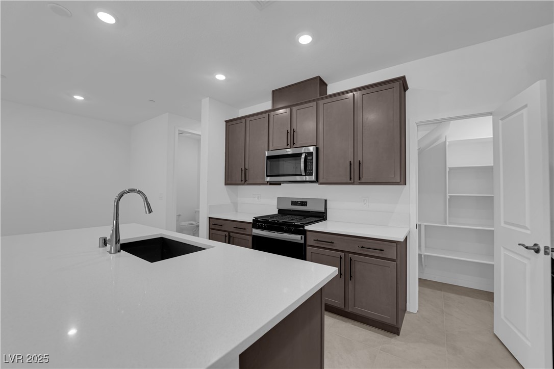 2536 Vandra Street, Las Vegas, Nevada image 15