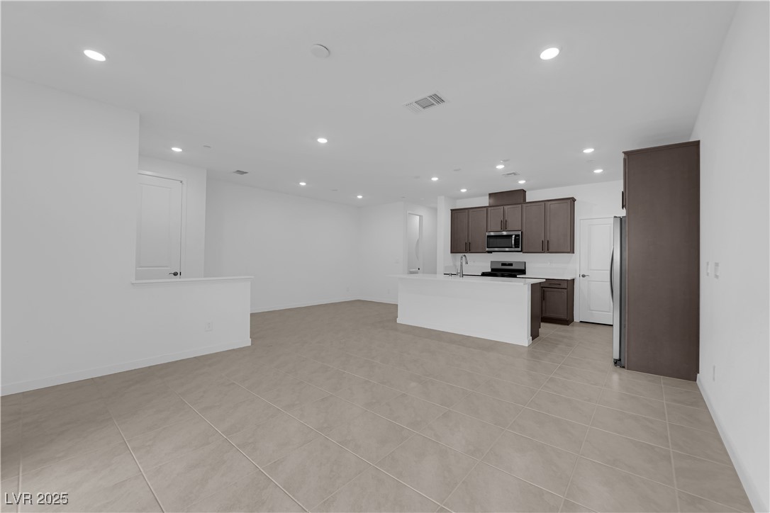 2536 Vandra Street, Las Vegas, Nevada image 10