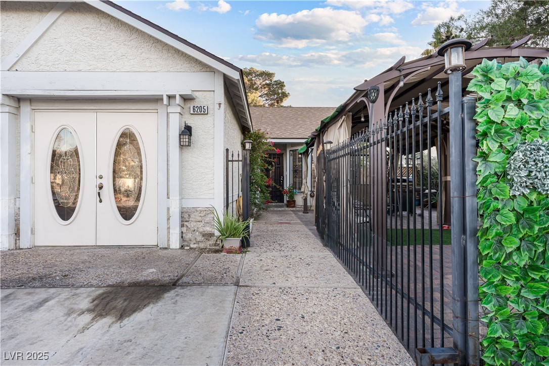 6205 Carmen Boulevard