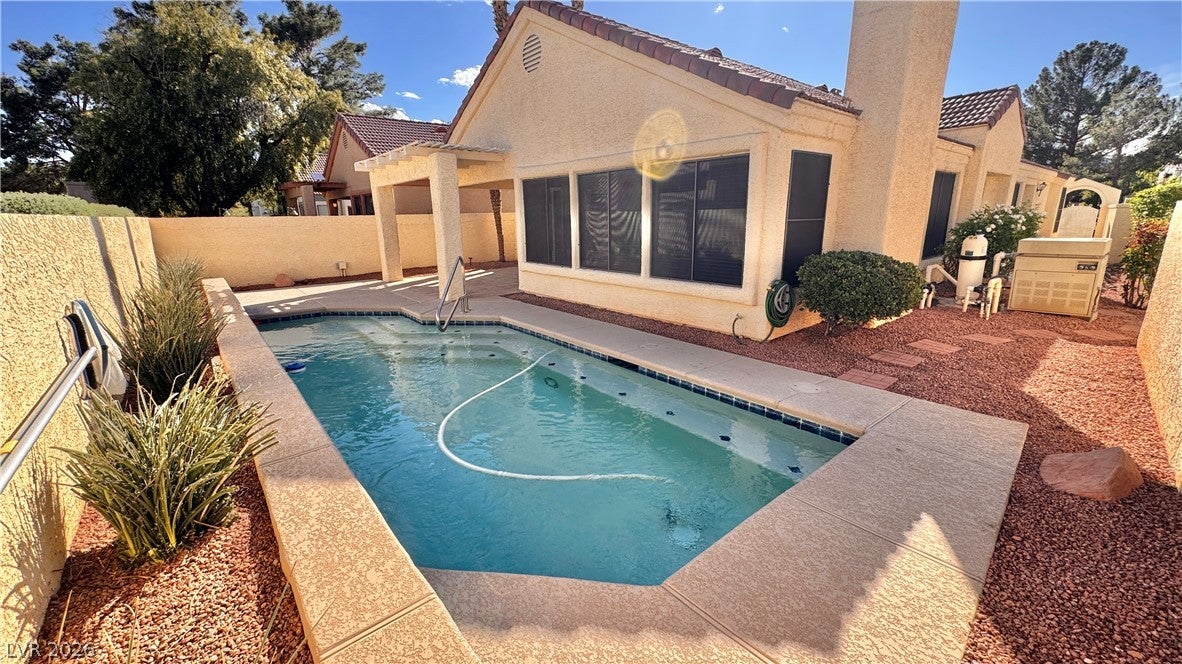 5236 Crooked River Circle