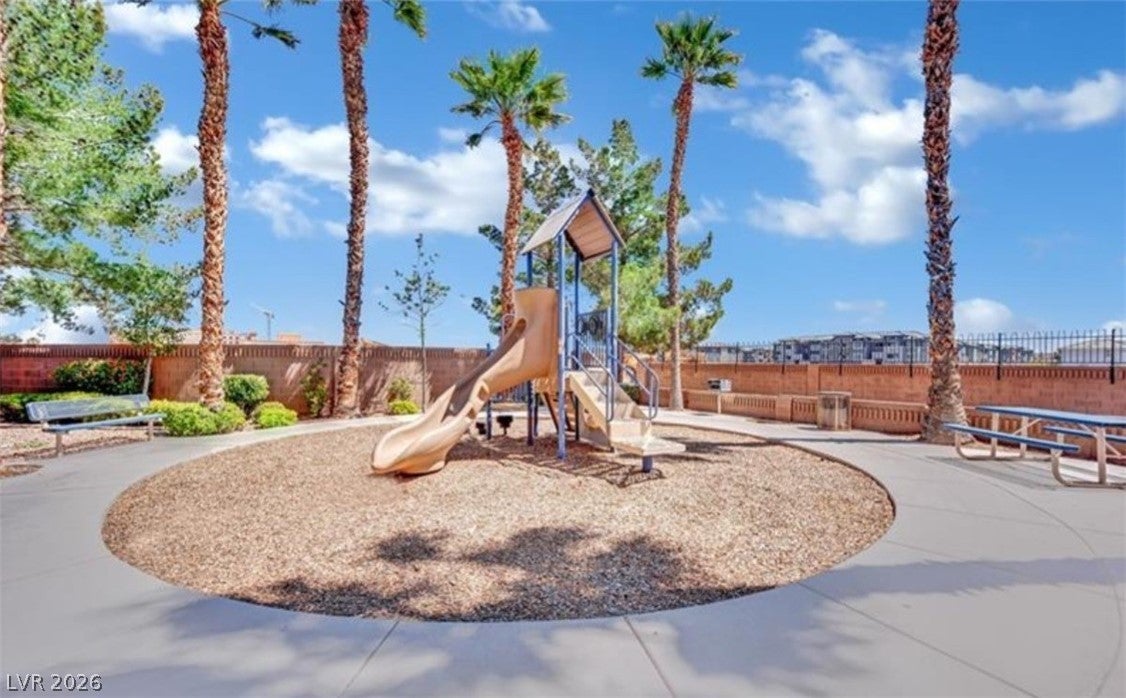 6788 Rose Mallow Street