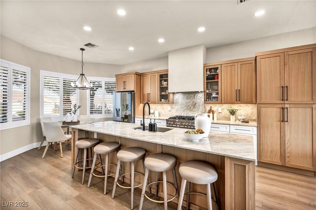 Photo of 9917 VILLA RIDGE Drive, Las Vegas, NV 89134 (MLS # 2742704)