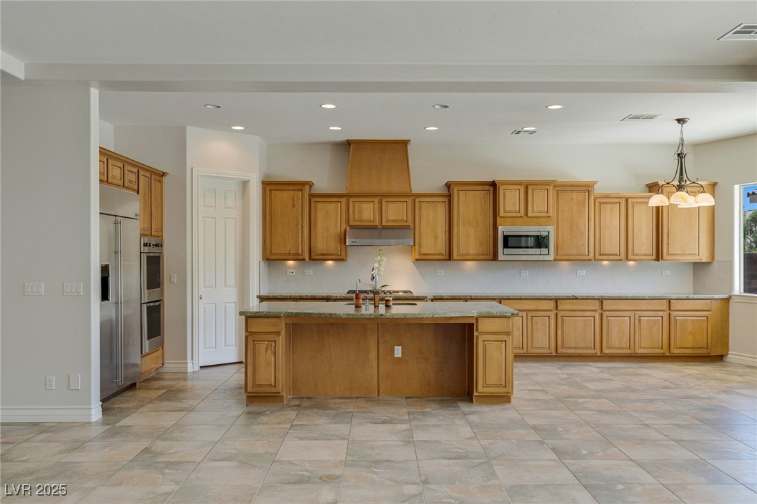 Las Vegas, Nevada 89139, United States, 5 Bedrooms Bedrooms, ,5 BathroomsBathrooms,Residential,Active,250094