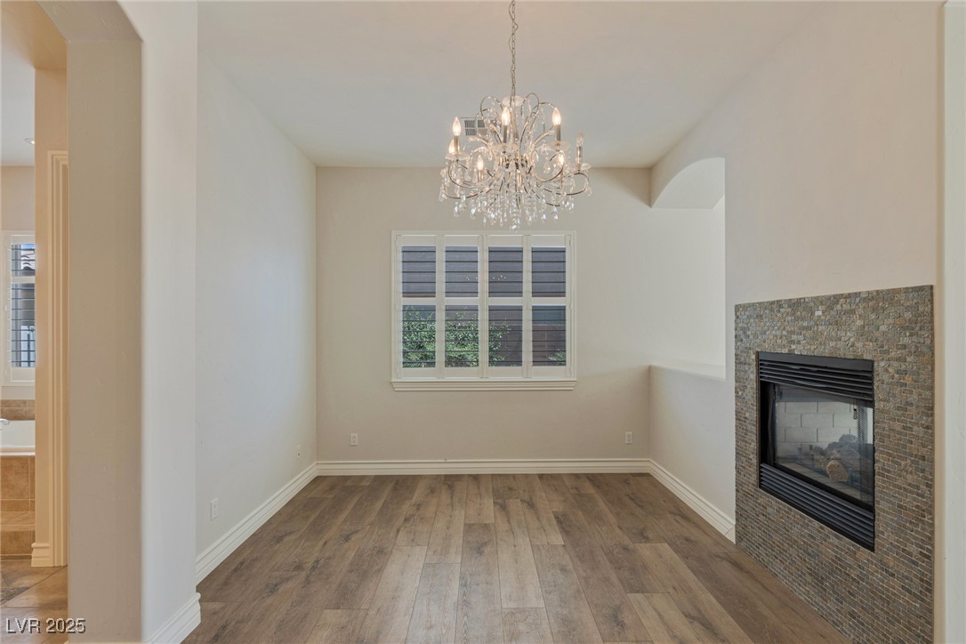 Las Vegas, Nevada 89139, United States, 5 Bedrooms Bedrooms, ,5 BathroomsBathrooms,Residential,Active,250094