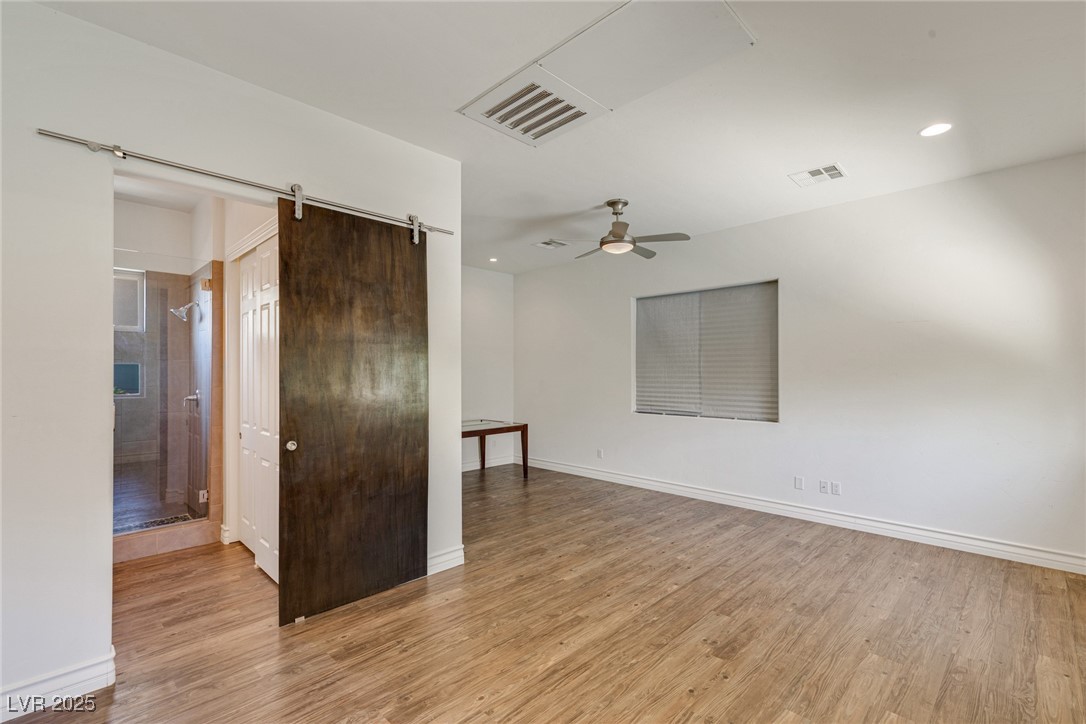 Las Vegas, Nevada 89139, United States, 5 Bedrooms Bedrooms, ,5 BathroomsBathrooms,Residential,Active,250094