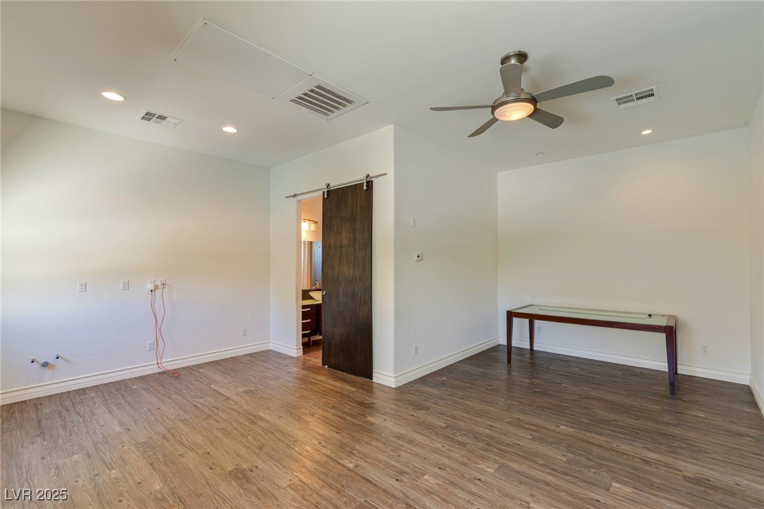 Las Vegas, Nevada 89139, United States, 5 Bedrooms Bedrooms, ,5 BathroomsBathrooms,Residential,Active,250094