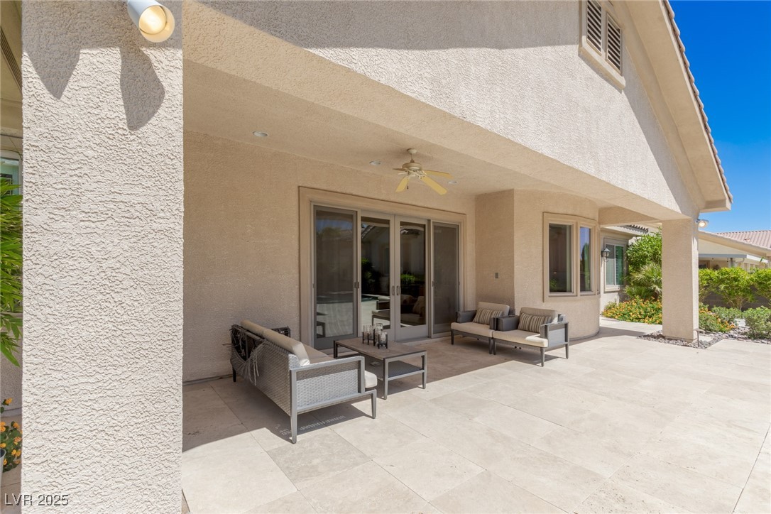 Las Vegas, Nevada 89139, United States, 5 Bedrooms Bedrooms, ,5 BathroomsBathrooms,Residential,Active,250094